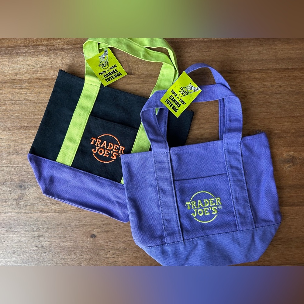 NWT Trader Joe’s Halloween Mini Tote Bags Set of Two [Multicolor & Purple]